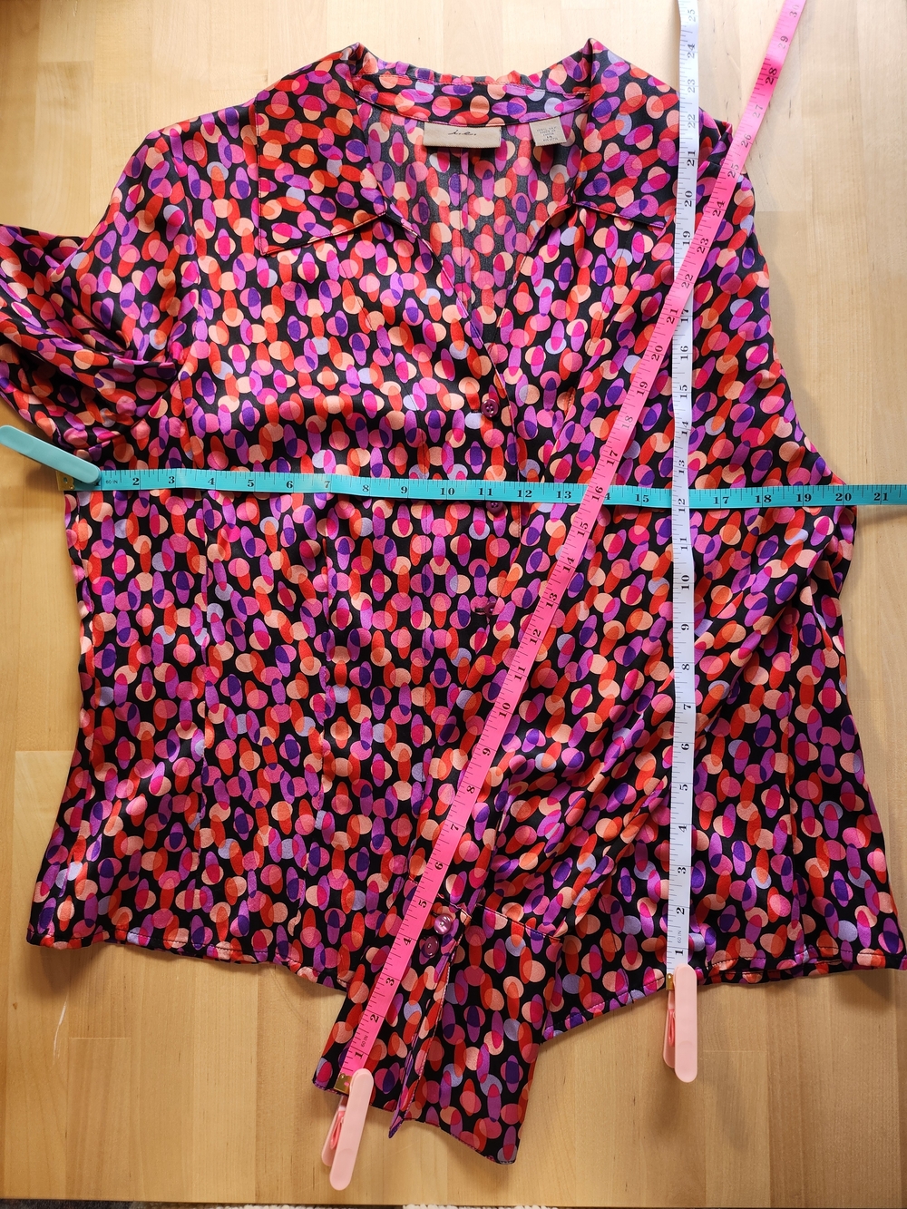 100% Silk Y2K Flared Cuff Disco Blouse - Picture 8 of 11